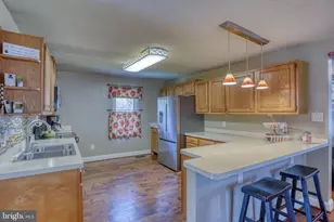 562 Railroad Ave, Townsend, DE 19734 - Photo 17