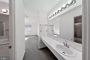 8 O Rourke Ct, Newark, DE 19702 - Photo 13