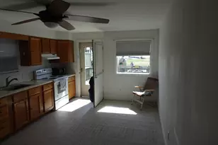 213 E 2nd St, New Castle, DE 19720 - Photo 5