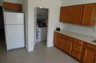 213 E 2nd St, New Castle, DE 19720 - Photo 7