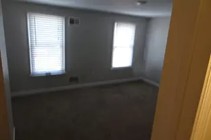 213 E 2nd St, New Castle, DE 19720 - Photo 9