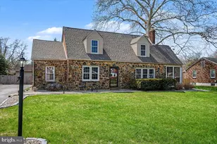 202 Llangollen Blvd, New Castle, DE 19720 - Photo 1