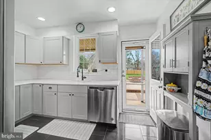 202 Llangollen Blvd, New Castle, DE 19720 - Photo 13