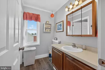 1204 Brown Street, Wilmington, DE 19805 - Photo 15