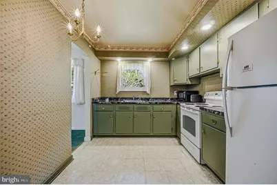 49 E Avon Drive, Claymont, DE 19703 - Photo 11