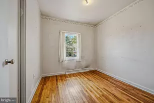 49 E Avon Dr, Claymont, DE 19703 - Photo 13