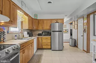 2537 Justin Ln, Wilmington, DE 19810 - Photo 13