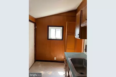 2412 Lamotte Street, Wilmington, DE 19802 - Photo 19