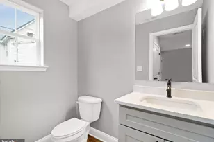 4437 Dupont Pkwy, Townsend, DE 19734 - Photo 13