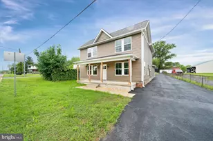 4437 Dupont Pkwy, Townsend, DE 19734 - Photo 3