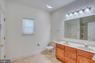 29 Devalinder Dr, Newark, DE 19702 - Photo 15