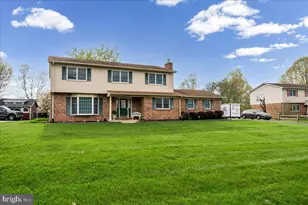 18 Kimmie Ct, Bear, DE 19701 - Photo 1