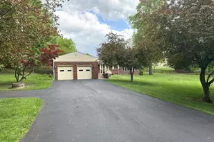 300 Suffolk Dr, Bear, DE 19701 - Photo 25
