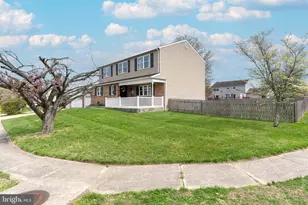 2 Rossiter Cir, Newark, DE 19702 - Photo 3