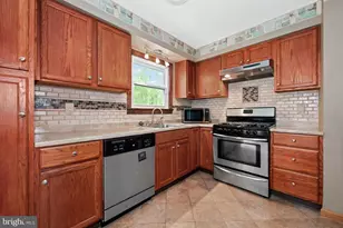 1025 S Gerald Dr, Newark, DE 19713 - Photo 11