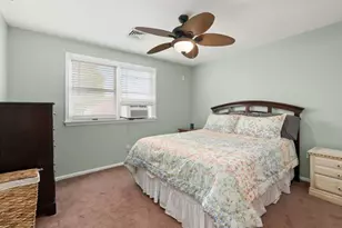 744 W 11th St, New Castle, DE 19720 - Photo 11