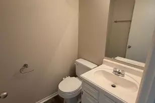 5404 Doral Dr, Wilmington, DE 19808 - Photo 9
