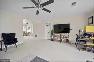 7905 Pleasant Ct, Wilmington, DE 19802 - Photo 5