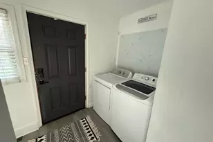 8 Denham Ave, Claymont, DE 19703 - Photo 11