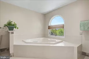 801 Westridge Dr, Hockessin, DE 19707 - Photo 23