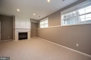 326 Rockmeade Dr, Wilmington, DE 19810 - Photo 3