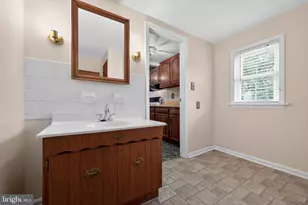 202 Minquadale Blvd, New Castle, DE 19720 - Photo 25