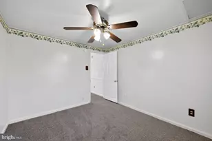 202 Minquadale Blvd, New Castle, DE 19720 - Photo 17