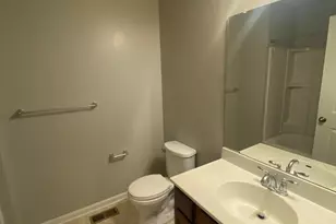 640 Jacobsen Cir, Newark, DE 19702 - Photo 11