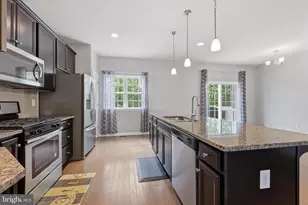321 Ava Dr, New Castle, DE 19720 - Photo 9