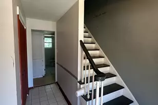 93 S Skyward Dr, Newark, DE 19713 - Photo 3