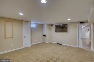 2307 Frann Dr, Wilmington, DE 19808 - Photo 29