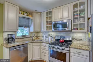 2307 Frann Dr, Wilmington, DE 19808 - Photo 9