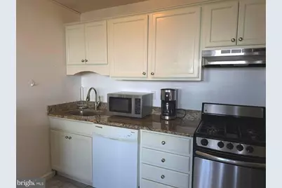 1401 Pennsylvania Avenue #1402, Wilmington, DE 19806 - Photo 15