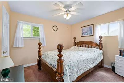 63 W Stephen Drive, Newark, DE 19713 - Photo 11