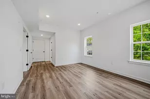 201 Colonial Downs Ct, Newark, DE 19702 - Photo 13