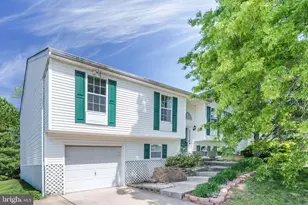 9 Birchgrove Rd, Newark, DE 19702 - Photo 1
