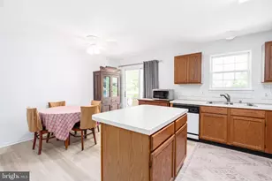 9 Birchgrove Rd, Newark, DE 19702 - Photo 5