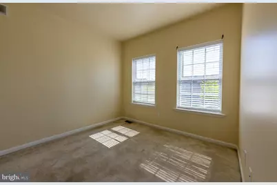 292 N Bayberry Parkway, Middletown, DE 19709 - Photo 3