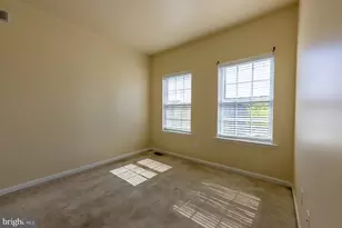 292 N Bayberry Pkwy, Middletown, DE 19709 - Photo 3