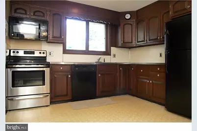 17 Wayne Drive, Wilmington, DE 19809 - Photo 9