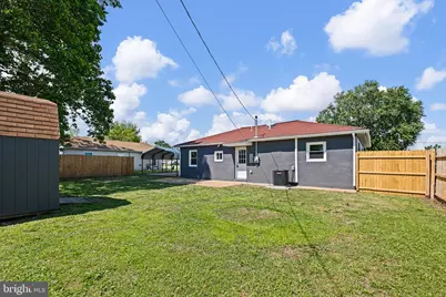 22 Memorial Drive, New Castle, DE 19720 - Photo 5