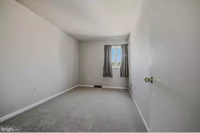 27 Servan Court, Wilmington, DE 19805 - Photo 13