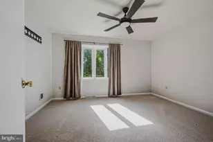 27 Servan Ct, Wilmington, DE 19805 - Photo 9