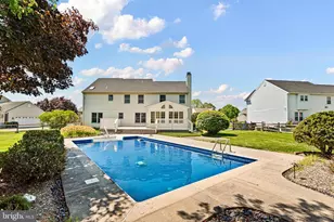 9 Eaton Pl, Bear, DE 19701 - Photo 3