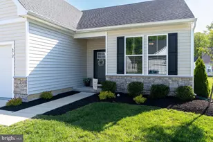 672 Mayfield Fls Dr, Newark, DE 19702 - Photo 3