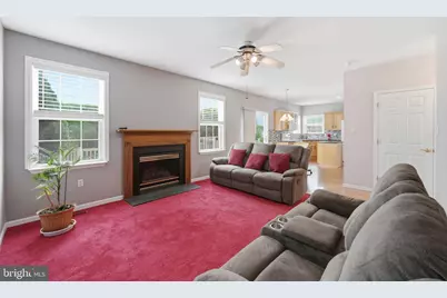 308 Waterview Drive, New Castle, DE 19720 - Photo 13