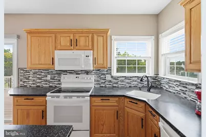 308 Waterview Drive, New Castle, DE 19720 - Photo 19