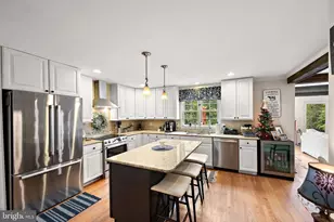 10 Vining Ln, Wilmington, DE 19807 - Photo 13