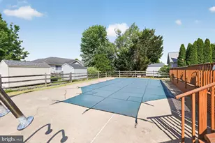 6 Biltmore Ct, Bear, DE 19701 - Photo 27
