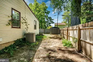 8 Garrett Rd, Wilmington, DE 19809 - Photo 31
